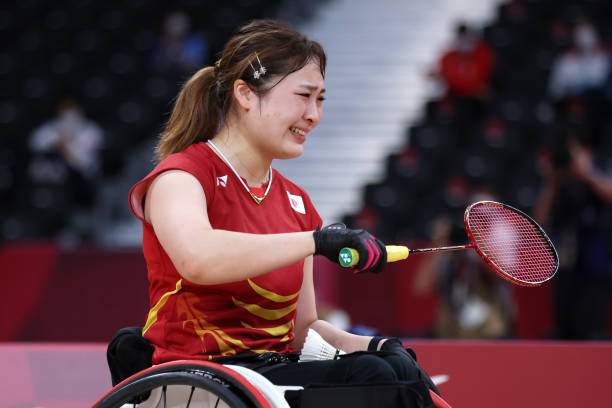 运动场地建设必看:羽毛球与网球场地的尺寸与布局