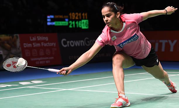 速度与激情！羽毛球扣杀的视觉盛宴