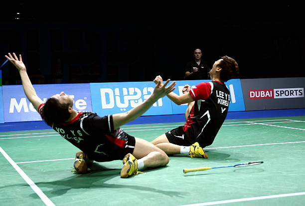 羽毛球拍U数详解：5U、4U、3U的区别与适用场景