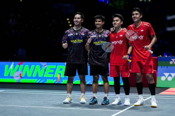 初中生羽毛球拍选购攻略：4U和6U如何选择更科学？