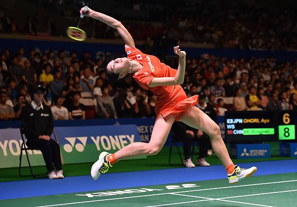 轻量VS重拍?业余爱好者羽毛球拍选择要点