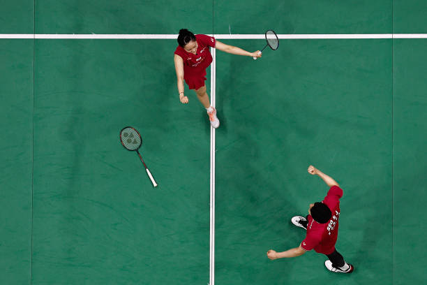 羽毛球扣杀标准动作教学:如何打出又快又刁的杀球