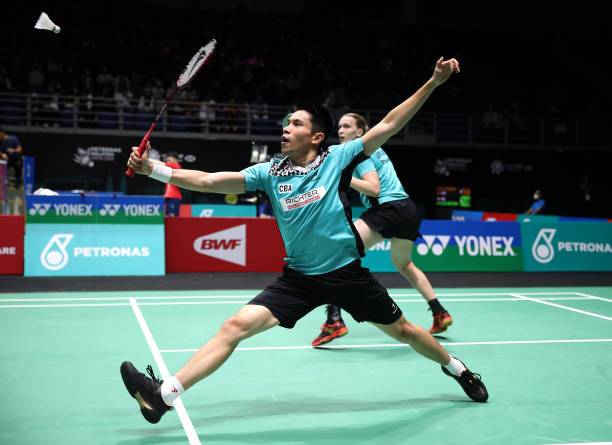 羽毛球新手必学：10个基础动作训练方法