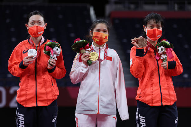 平价不踩雷！100元内口碑羽毛球拍品牌TOP5