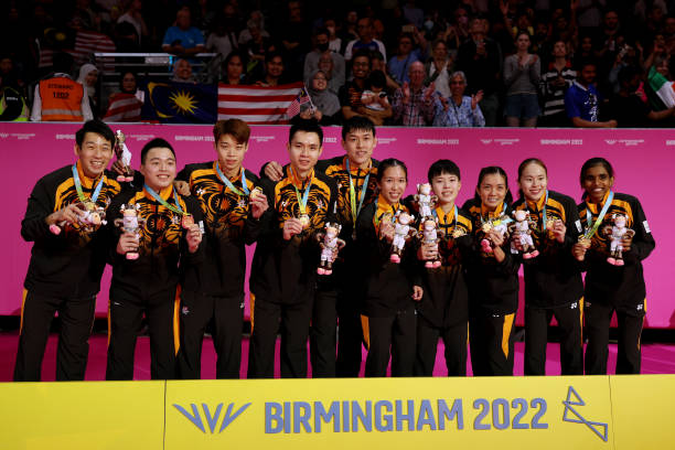 性价比之选:400-500元羽毛球拍品牌横向对比