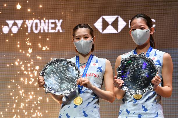 羽毛球爱好者必看！川崎经典款球鞋长期使用评测