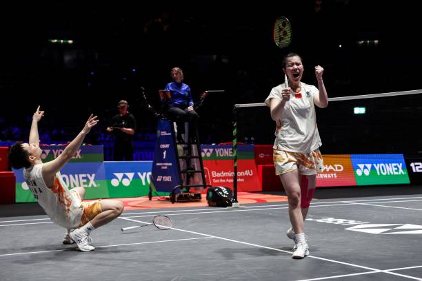 羽毛球适合哪些人群?运动强度与健康益处分析