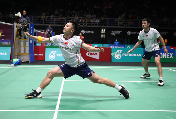 羽毛球运动是一项适合全年龄段的健康生活方式