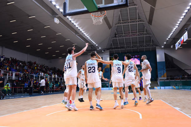 全能中锋最新章节：中锋崛起，制霸绿茵场！