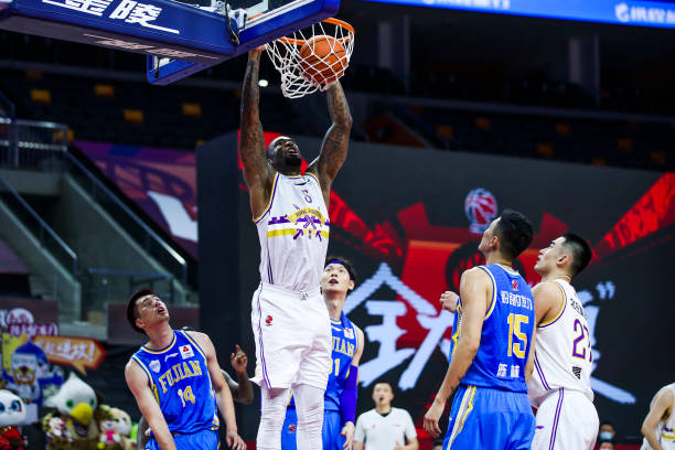 蒂姆·邓肯的身体数据:为何他能在NBA屹立19年不倒