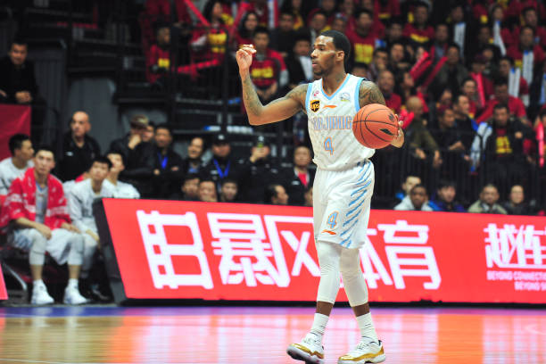 篮球场实木地板生产厂家推荐:品质与服务的双重保障