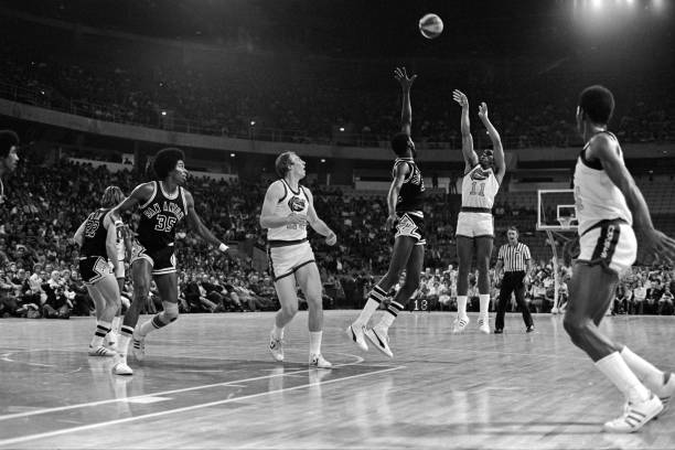 CBA选秀权背后的故事：从大学生球员到职业选手的桥梁