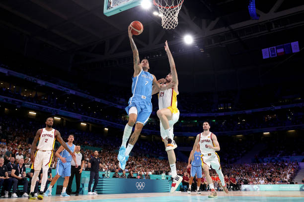 篮球场面积常见误区：标准尺寸与实际情况对比