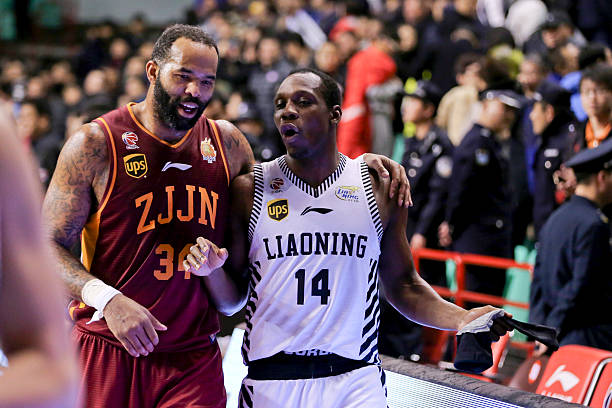 张伯伦100分神迹：史上最伟大得分表演的珍贵照片