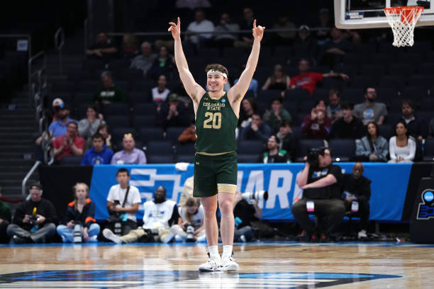 2024年CBA第三阶段赛程全解析:主场优势成关键因素