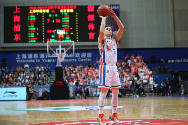 篮球场施工常见问题及解决方案:从地基处理到表面维护