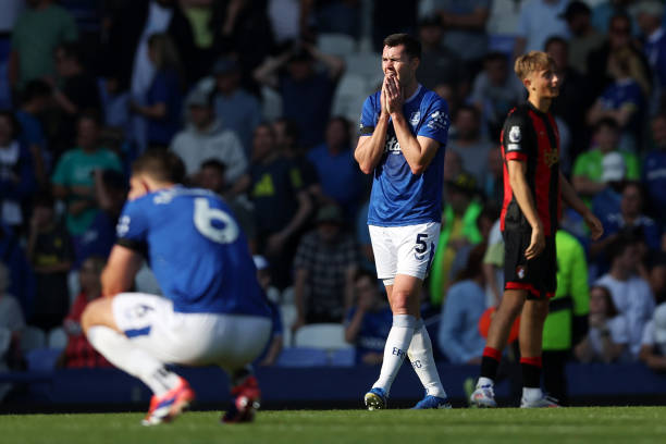 疫情阴影下的荣耀:2020-2021女排欧冠特殊赛季纪实