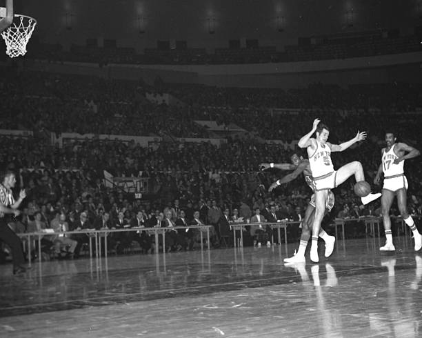 疫情下的特殊赛季：英超空场比赛全记录