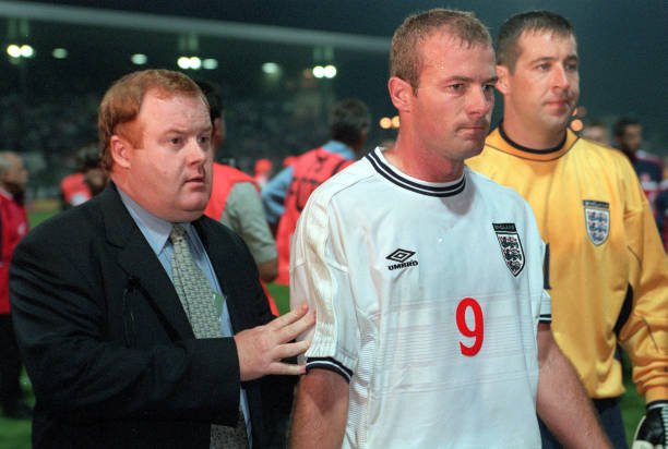 美国足球甲组联赛：教练战术与球员表现直播点评