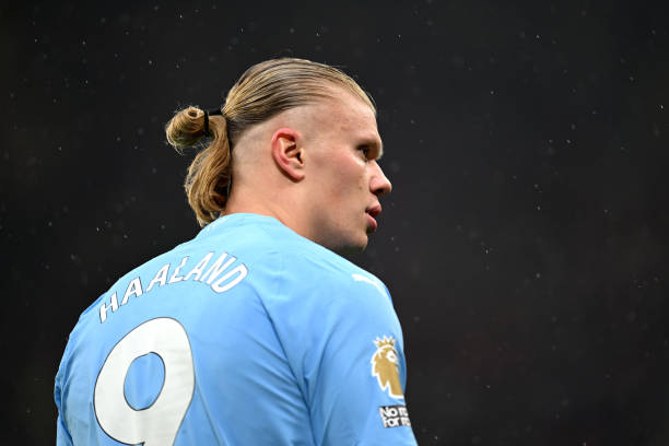 德甲18支球队的赛制如何决定比赛总场次?