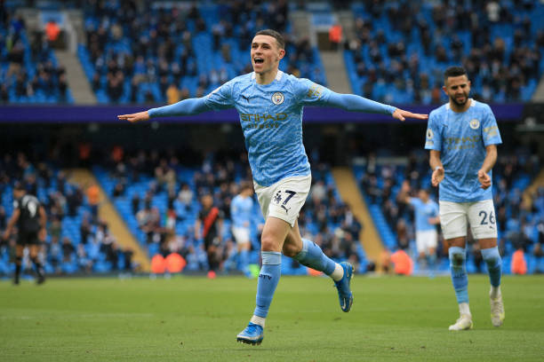 两代球星的辉煌岁月:巴乔与C罗的足球时光