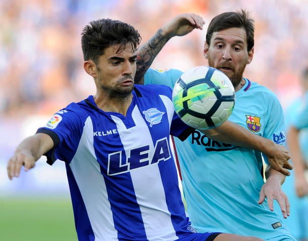 间接任意球必须触球两次?解析直接射门得分争议