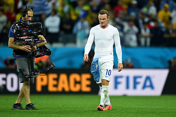 伊布拉希莫维奇惊天倒钩:2013普斯卡什奖经典回顾