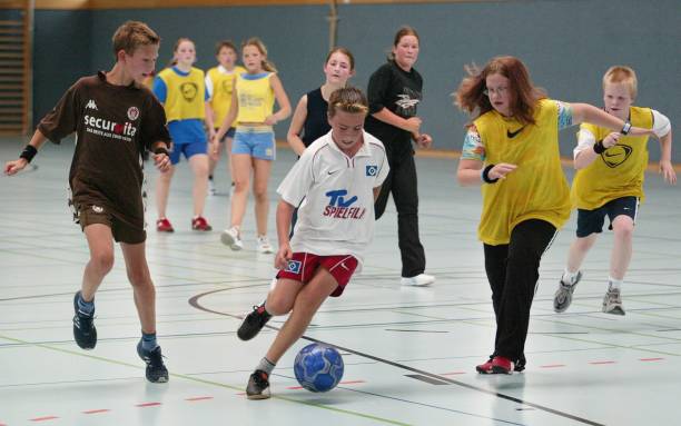 意甲球队转会策略对比：谁在2021年夏季窗口表现最佳？