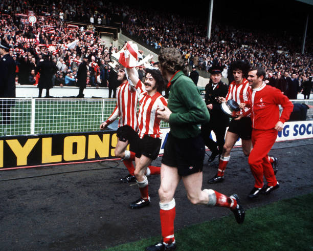 科学解析卡洛斯任意球:多少米是完美射程?