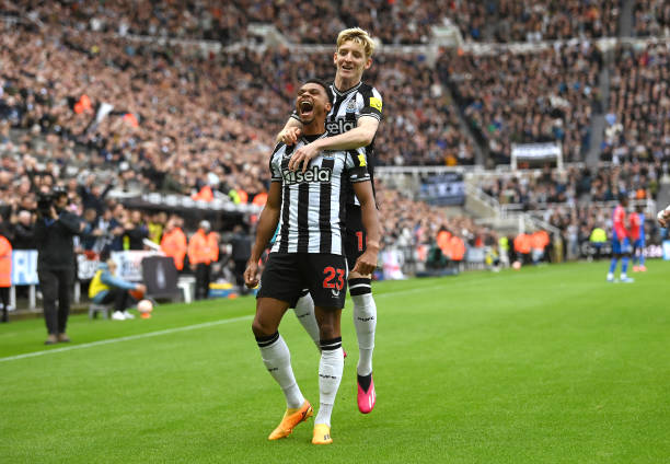 从克鲁伊夫到恩里克:巴萨欧冠冠军传承