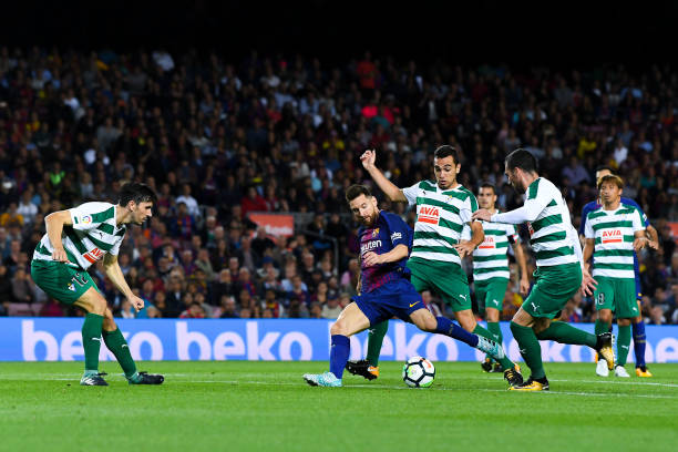 红牌停赛规则对比:五大联赛的禁赛场次差异