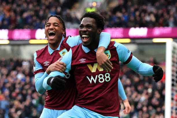 拉菲尼亚妻子ins账号密码泄露后续：官方介入调查