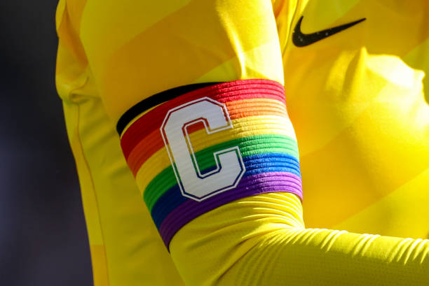 萨拉赫的突破艺术:为何他是防守者的噩梦?