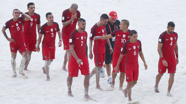 克林斯曼妻子黛比高清生活照：低调幸福的家庭生活