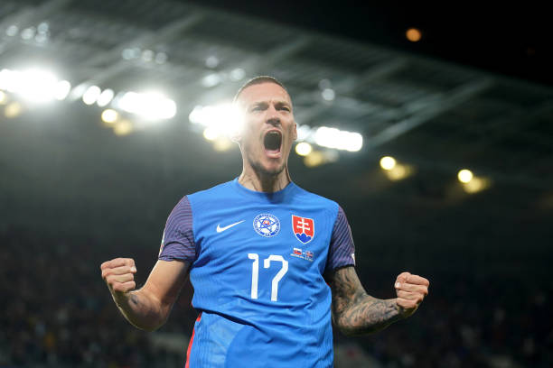 除了欧冠，C罗还赢得过哪些国际大赛冠军？