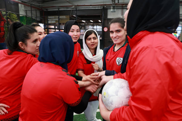 88米的艺术大师:身高如何塑造博格坎普的踢球风格