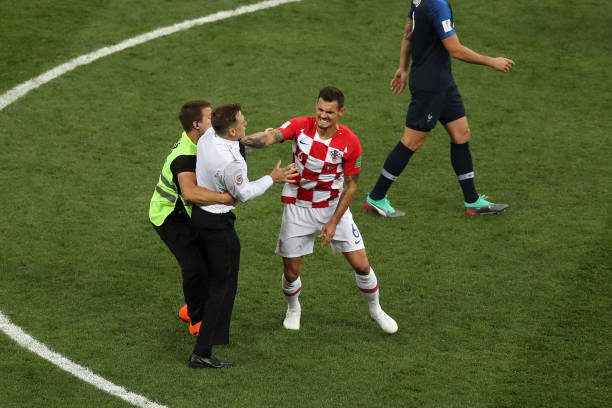 德甲最新战况：RB莱比锡跌出欧冠区，竞争激烈