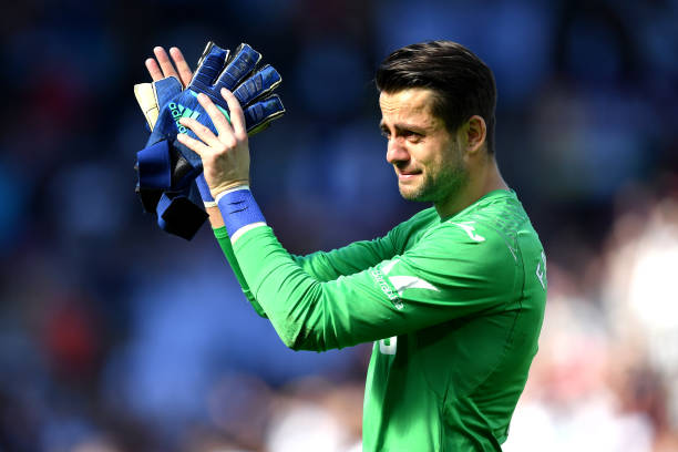 除了巴萨,梅西还效力过哪些俱乐部?