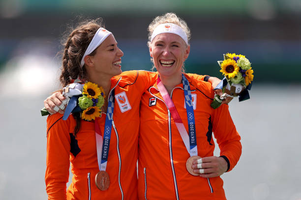 中国女排奥运夺冠年份及对手分析