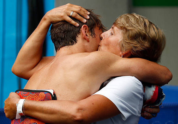 陈芋汐训练实况:赛场之外的拼搏与付出