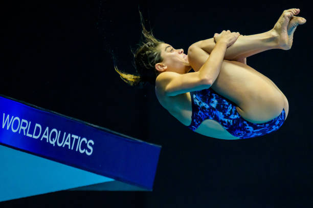 短跑起跑技术教学:从专业选手比赛中学习