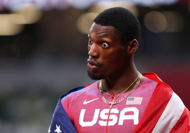 真爱让豪门公子改变：霍启刚与郭晶晶的幸福婚姻秘诀