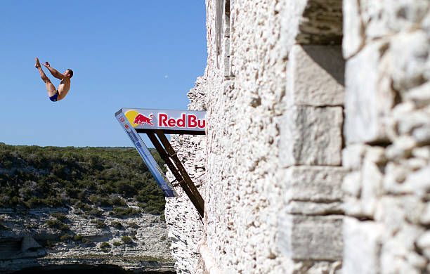 从郭晶晶的面相看她的贵人运与人生转折点