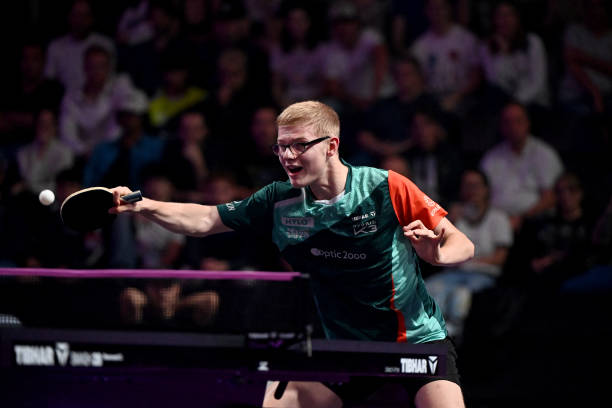 耐力与策略的较量:史上最耗时的乒乓球比赛回顾