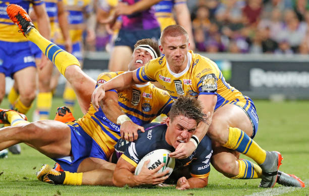 耳朵进水嗡嗡响?这些方法帮你快速恢复听力