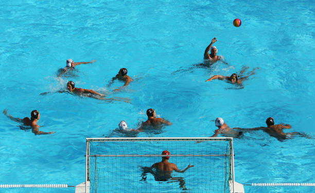 游泳与男性健康:天天游的益处与潜在风险