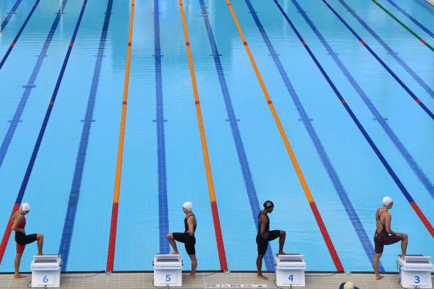 室内游泳馆装修效果图：打造专业与美观的完美结合