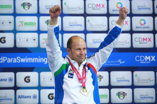 游泳救生员证考试及格分数线是多少?如何计算总分?