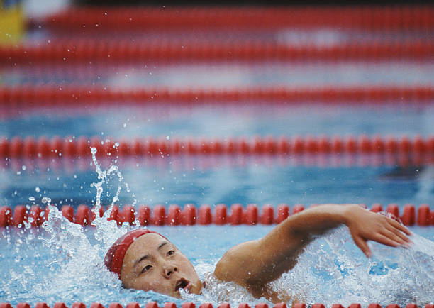 艾滋病传播真相:游泳是否属于高风险行为?