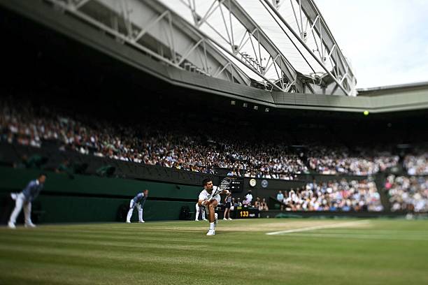 王欣瑜高清比赛瞬间：展现中国网坛新星的飒爽英姿